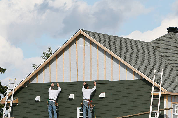 Professional Emergency Siding Repair technician working in Howell, NJ